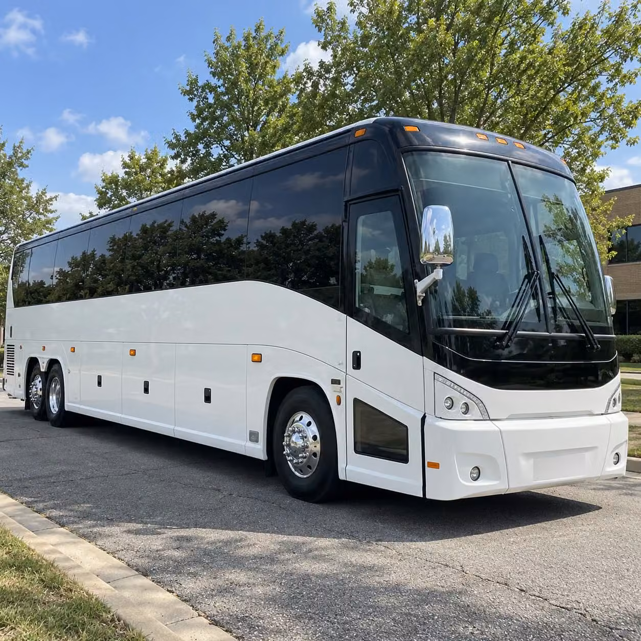 minibus rentals for st cloud history and cultural field trips