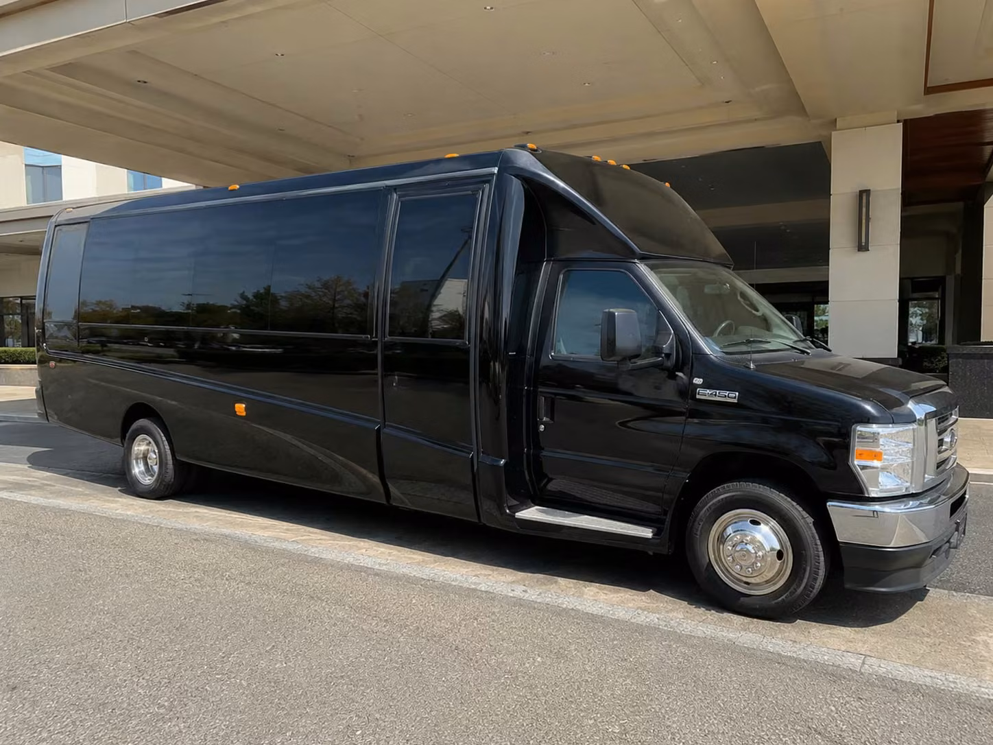party bus rentals for concerts at paramount theatre in st cloud