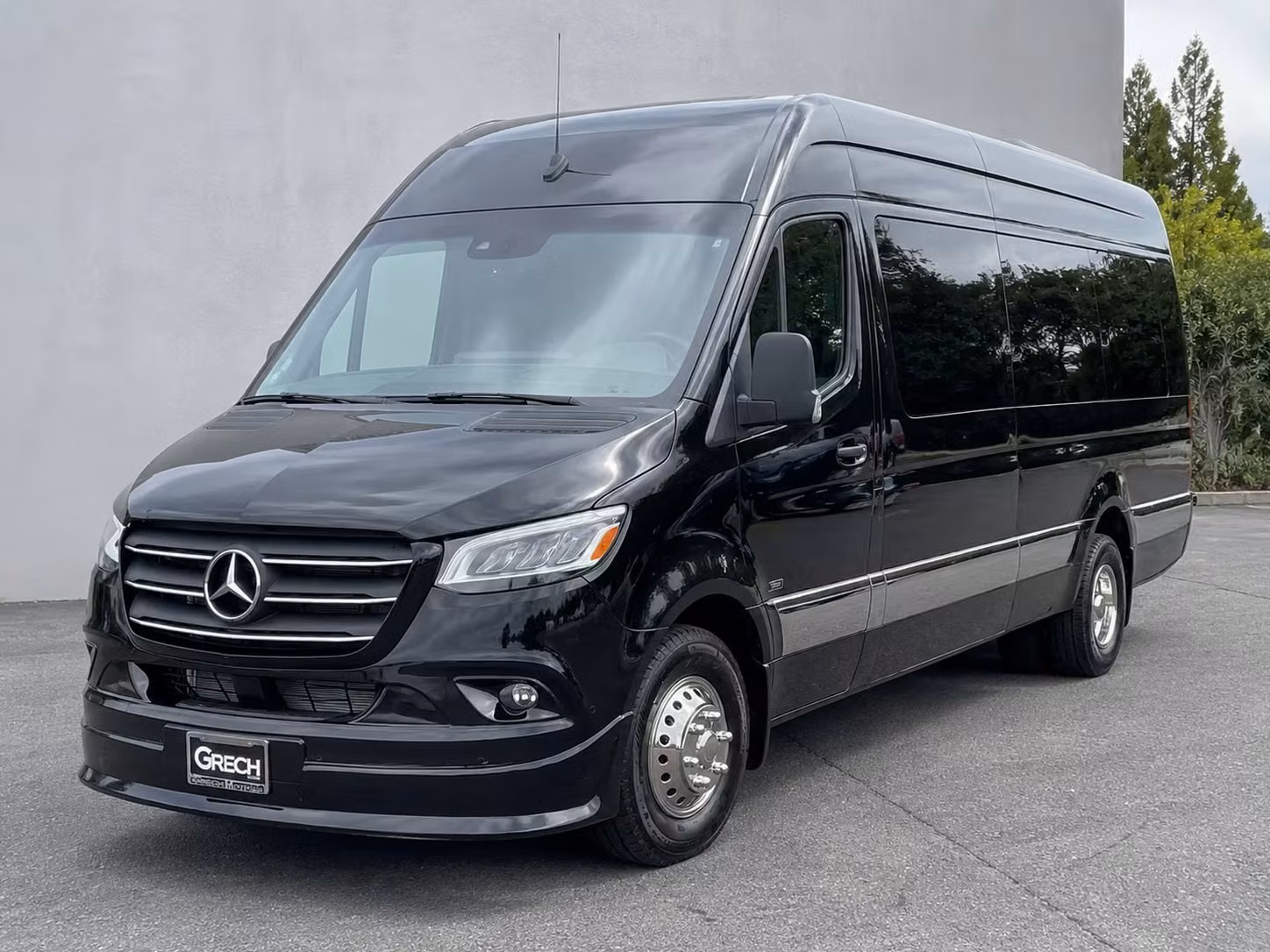 st cloud sprinter van rental with driver